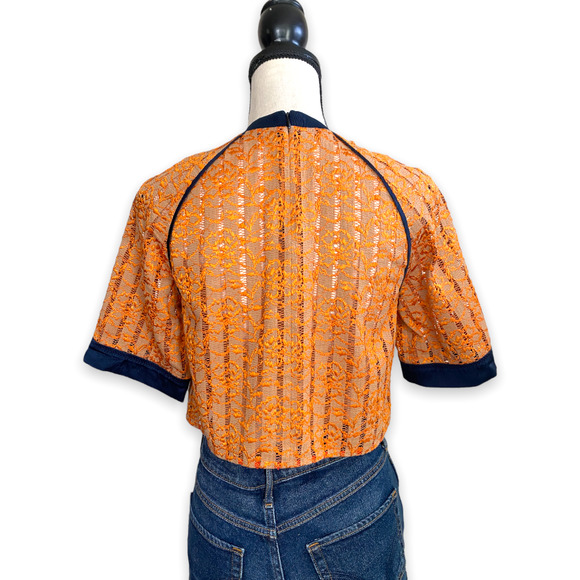 Retro Lace Ringer Crop Top - Picture 4 of 6